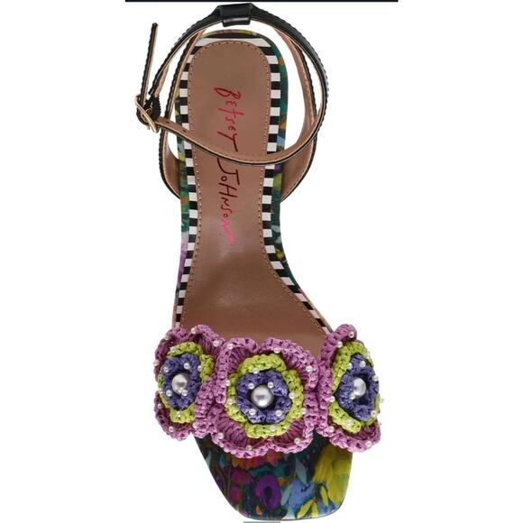 New Betsey Johnson Aimsleyy Heeled Open Toe Strappy Sandal Size US 7.5 - Picture 2 of 6